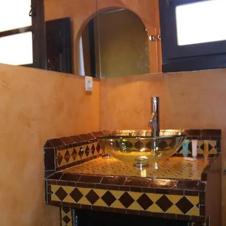 Merzouga, 8 Au Village Naturiste Couple Only Riad 3*