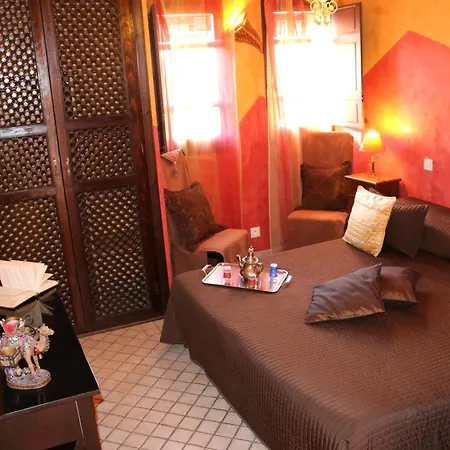 Merzouga, 8 Au Village Naturiste Couple Only *